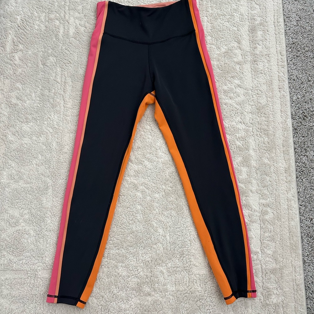 IVL collective color block legging size 6
